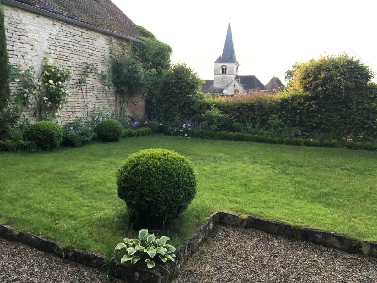 B&B Le Jardin De Carco Châtillon-sur-Seine Dış mekan fotoğraf